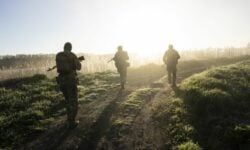 Συνοριοφύλακες εμπόδισαν στρατεύσιμους να φύγουν από την Ουκρανία