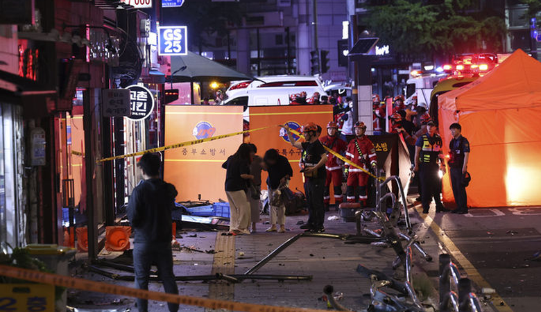 Τραγωδία στη Νότια Κορέα: Αυτοκίνητο έπεσε πάνω σε πεζούς έξω από το δημαρχείο της Σεούλ – Έξι νεκροί και 8 τραυματίες