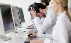 Σε δημόσια διαβούλευση το νέο εργασιακό νομοσχέδιο – 17 απαντήσεις σε καίρια ερωτήματα