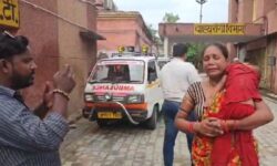 Ινδία: Τραγωδία με 87 νεκρούς που ποδοπατήθηκαν σε θρησκευτική συνάθροιση Ινδουιστών