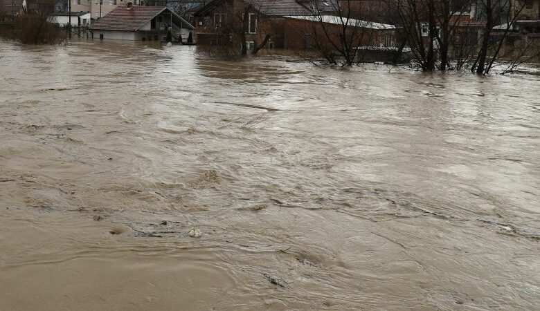 Δύο νεκροί στο Μαυροβούνιο από τις σφοδρές καταιγίδες που πλήττουν τα Βαλκάνια