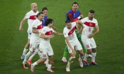 Euro 2024: Με ήρωα και σκόρερ δις τον Ντεμιράλ η Τουρκία «πέταξε» στους «8»