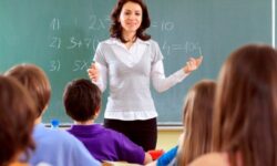 Θα γίνουν 10.000 διορισμοί εκπαιδευτικών σε όλες τις σχολικές βαθμίδες