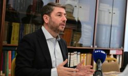 Ανδρουλάκης: Συλλογικές συμβάσεις και έλεγχοι στην αγορά, για να υπάρχει σεβασμός στα δικαιώματα των εργαζομένων