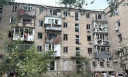Ρωσική πυραυλική επίθεση σε παιδική χαρά στo Μικολάιβ της Ουκρανίας – Ανάμεσα στους τρεις νεκρούς και ένα παιδί