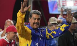 Εκλογές στη Βενεζουέλα: Ο πρόεδρος Μαδούρο κερδίζει τρίτη θητεία με το 51,20% των ψήφων