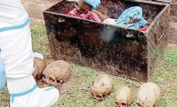 Θρίλερ στην Ουγκάντα: Δεκαεπτά κρανία βρέθηκαν θαμμένα σε αυτοσχέδιο χώρο λατρείας
