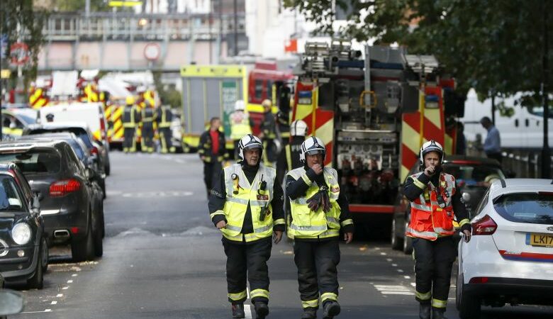 Συναγερμός στο Λονδίνο:  Υπό έλεγχο η φωτιά σε πολυώροφη πολυκατοικία στο Κάτφορντ