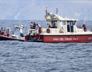 Έρευνα για ανθρωποκτονία ξεκινούν οι ιταλικές Αρχές για τη βύθιση της θαλαμηγού στο Παλέρμο