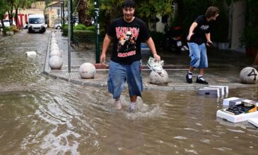 Κακοκαιρία «Atena»: Πολλά προβλήματα από την νεροποντή στην Αττική – Ποιες περιοχές πλήττουν τα καιρικά φαινόμενα