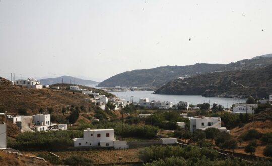 Το νησί των Κυκλάδων που προτείνει για ιδανικές διακοπές το Lonely Planet Ιταλίας