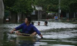 Βιετνάμ: Στους 197 οι νεκροί και 128 οι αγνοούμενοι εξαιτίας του τυφώνα Γιάγκι