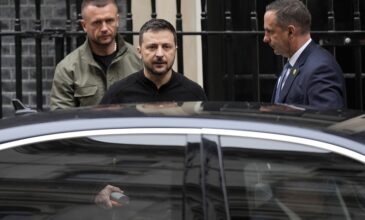 Ο Ζελένσκι διαψεύδει ότι μιλά για εκεχειρία Ουκρανίας-Ρωσίας και ζητεί περισσότερη υποστήριξη από την Δύση