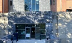 «Καυτoί» διάλογοι του κυκλώματος εκβιαστών στην Κέρκυρα: «Να γεμίσω την τσέπη μου θέλω»