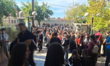 Σε περίπου 10 λεπτά εκκενώθηκε εν ώρα μαθημάτων το Πανεπιστήμιο Μακεδονίας στο πλαίσιο σχετικής άσκησης