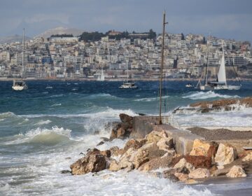 Ψύχρα, ανομβρία και ισχυροί βόρειοι άνεμοι έως την 28η Οκτωβρίου