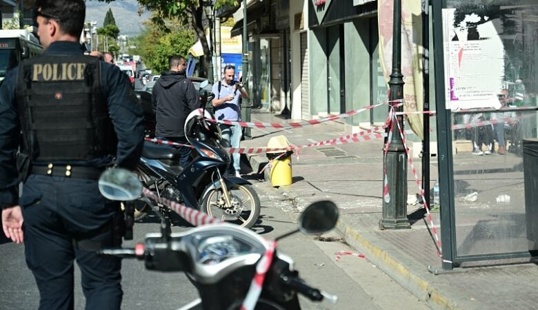 Χειρουργήθηκε στο κεφάλι η 14χρονη που τραυματίστηκε από σοβά σε στάση λεωφορείου στους Αγίους Αναργύρους