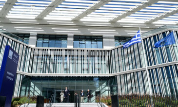 ΑΑΔΕ: 194.000 έλεγχοι το 2026 με εργαλεία τεχνητής νοημοσύνης