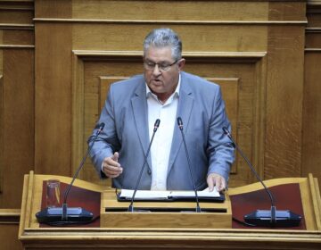 Κουτσούμπας: Μονιμοποίηση των μνημονιακών νόμων ο νέος τρόπος υπολογισμού του κατώτατου μισθού