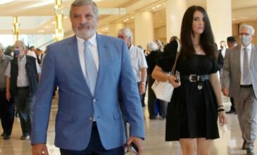 Σκληρή απάντηση Πατούλη για τη διαφορά ηλικίας με την σύζυγό του: «Απίστευτες κακοήθειες από ασεβείς ανθρώπους»