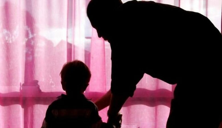 Τα μεγαλύτερα τραύματα της παιδικής κακοποίησης είναι η ενοχή και η σιωπή