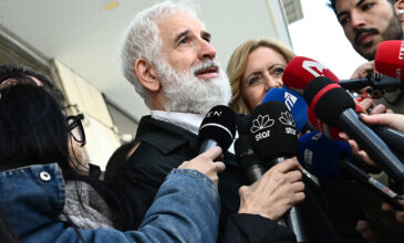 Δίκη Πέτρου Φιλιππίδη: Σφοδρή αντίδραση του εισαγγελέα κατά της προέδρου του Αρείου Πάγου – «Να κάνω τη δουλειά μου και να δέχομαι bullying;»