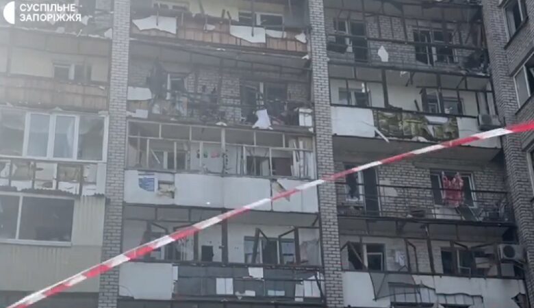 Τουλάχιστον πέντε νεκροί σε βομβαρδισμούς της Ρωσίας στη νότια Ουκρανία