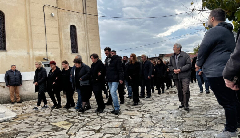 Νέα στοιχεία για τη γυναικοκτονία στο Αγρίνιο: Ο 30χρονος είχε αγοράσει από τη «μαύρη» αγορά το όπλο και είχε κλείσει ραντεβού με το θύμα