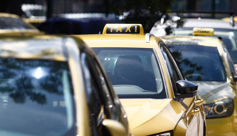 Απεργούν για 48 ώρες οι οδηγοί ταξί στις 9 και 10 Σεπτεμβρίου