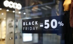 Black Friday – Cyber Monday: Συμβουλές για ασφαλείς αγορές – Ανοικτά τα καταστήματα την Κυριακή