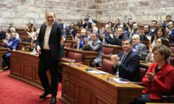 Φάμελλος: Ο ΣΥΡΙΖΑ είναι εδώ, όρθιος και δυνατός