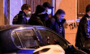 Δολοφονία στους Αμπελοκήπους: «Εκείνη την ώρα θόλωσα» ισχυρίστηκε ο 42χρονος που σκότωσε τη γυναίκα του και την έκρυψε στο πατάρι