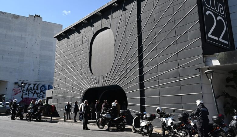Ανοίγει ξανά το κλαμπ στη λεωφόρο Βουλιαγμένης που σέρβιρε αλκοόλ σε ανηλίκους