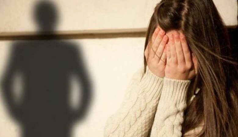 Βαριά καταδίκη 50χρονου που βίαζε κατ’εξακολούθηση τις δύο ανήλικες κόρες του