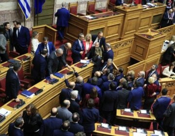 Βουλή: Υπερψηφίστηκε με 159 «ναι» ο προϋπολογισμός του 2025