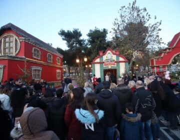 Κατακλύστηκε από Έλληνες και ξένους επισκέπτες η Θεσσαλονίκη για την εορταστική περίοδο