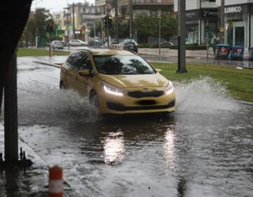 Καιρός: Περαιτέρω πτώση της θερμοκρασίας και ενισχυμένοι άνεμοι