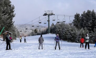 Ρεκόρ επισκεπτών στα χιονοδρομικά κέντρα της Ελλάδας