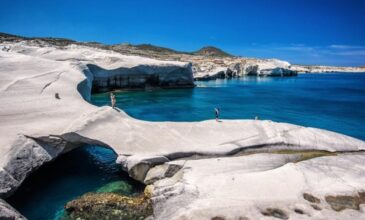 Η ελληνική παραλία που βρίσκεται μέσα στις δέκα καλύτερες στον κόσμο για το 2025