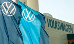 Η Volkswagen παρέδωσε το 2024 περίπου 4,8 εκατομμύρια οχήματα παγκοσμίως