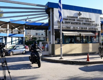 Πτώση ασανσέρ στον «Ερυθρό Σταυρό»: Αναζητείται ο τελευταίος συντηρητής για να συλληφθεί – «Με χειρουργικό εργαλείο ανοίξαμε την πόρτα»