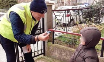 Ένα μικρό αγοράκι στις Σέρρες έχασε το αυτοκινητάκι του και κάλεσε την Αστυνομία