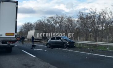 Θανατηφόρο τροχαίο με νεκρό έναν 23χρονο στην εθνική οδό Αθηνών-Λαμίας στο Σχηματάρι