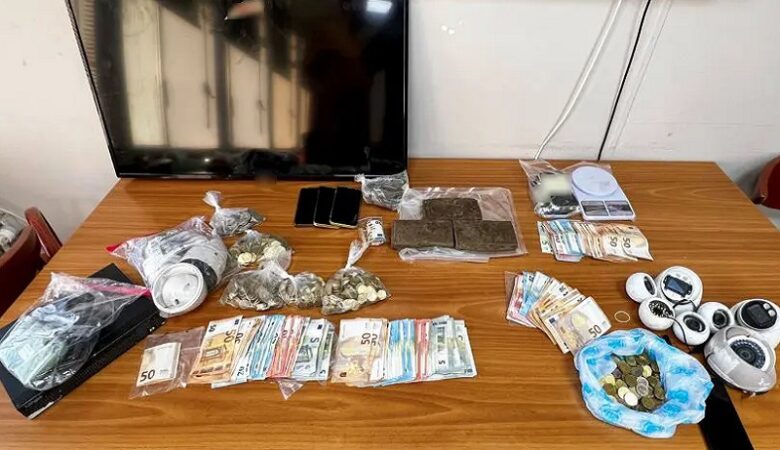 Εξαρθρώθηκε συμμορία που διακινούσε ηρωίνη στη Δυτική Αττική