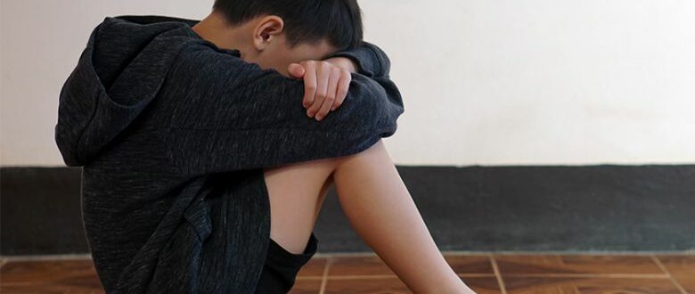 Κακουργηματική δίωξη στον 18χρονο που συνελήφθη για τον άγριο ξυλοδαρμό τού 13χρονου στις Συκιές Θεσσαλονίκης