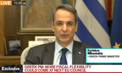 Μητσοτάκης στο Bloomberg: Δεν μπορεί να υπάρξει λύση για την Ουκρανία χωρίς την Ουκρανία