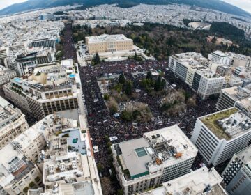 Διεθνή πρακτορεία ειδήσεων και μεγάλα ΜΜΕ για τις μαζικές διαδηλώσεις στην Ελλάδα