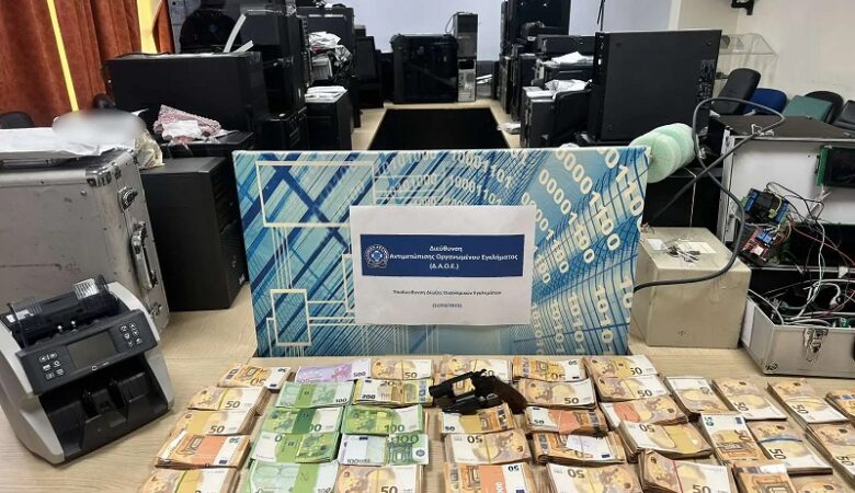 Πως δρούσαν οι δύο εγκληματικές οργανώσεις στο λαθρεμπόριο καυσίμων και τις πειραγμένες αντλίες πρατηρίων