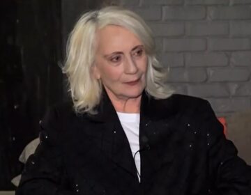 Θέμις Μπαζάκα: «Δεν είμαι από αυτούς τους ηθοποιούς που θέλουν να πεθάνουν πάνω στην σκηνή»