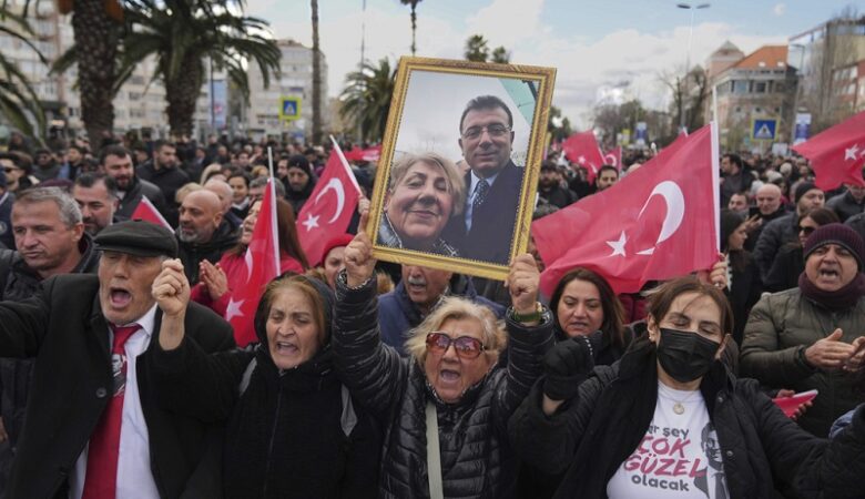 Έντονες αντιδράσεις στην Τουρκία για τη σύλληψη του Ιμάμογλου – Νέες συγκεντρώσεις διαμαρτυρίας